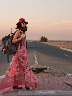 Pink Printed Linen Blend Saree With Blouse Piece