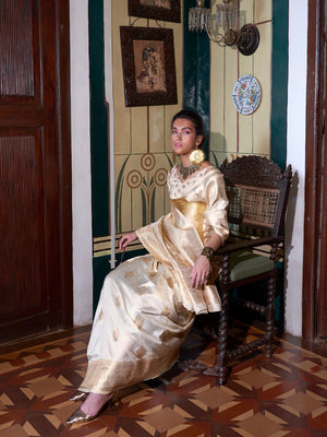 Cream Two-Tone Handloom Weaving Silk Saree With Blouse Piece