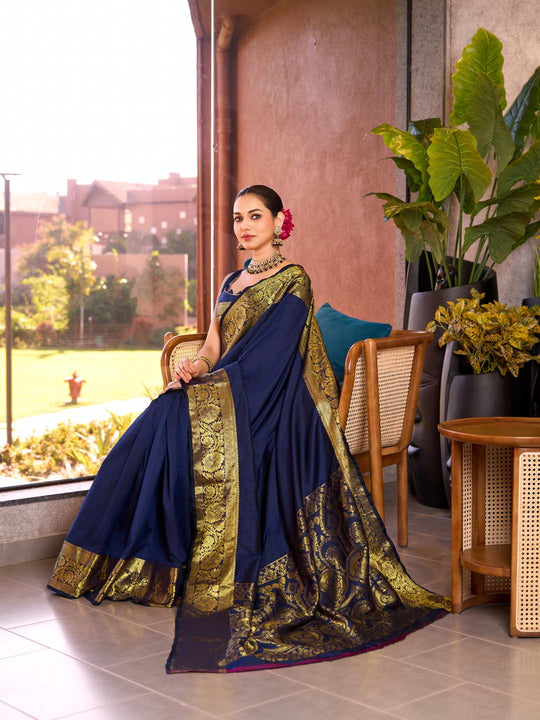 Blue Silk Saree With Blouse Piece Blue Silk Saree With Blouse Piece