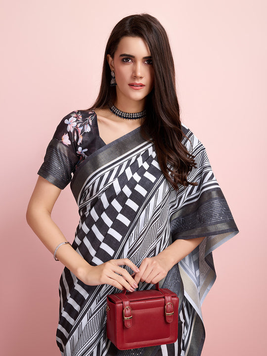 Grey Silk Blend Daily Wear Saree With Blouse Piece Grey Silk Blend Daily Wear Saree With Blouse Piece