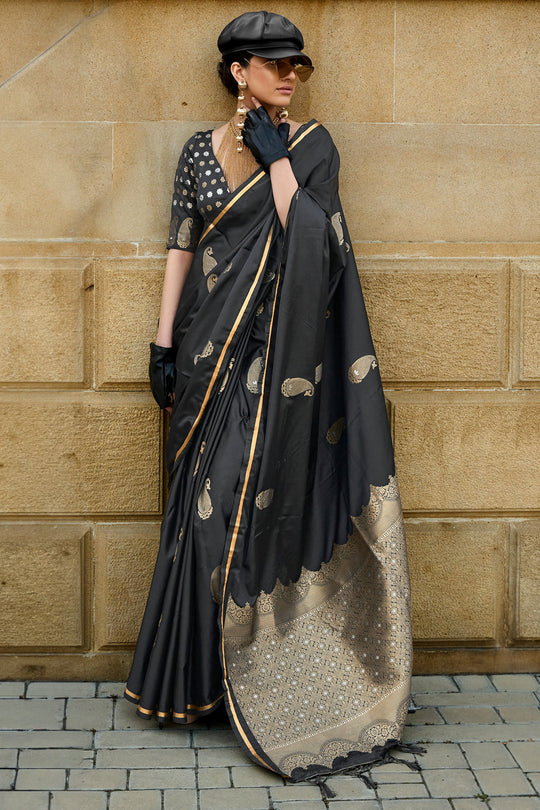Black Banarasi Silk Saree With Blouse Piece Black Banarasi Silk Saree With Blouse Piece