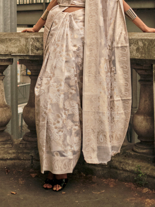 Cream Organza Chickankari Saree With Blouse Piece Cream Organza Chickankari Saree With Blouse Piece
