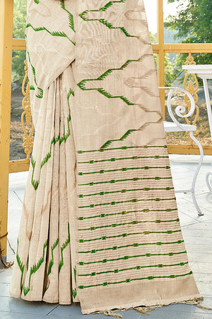 Green Cotton Saree With Blouse Piece