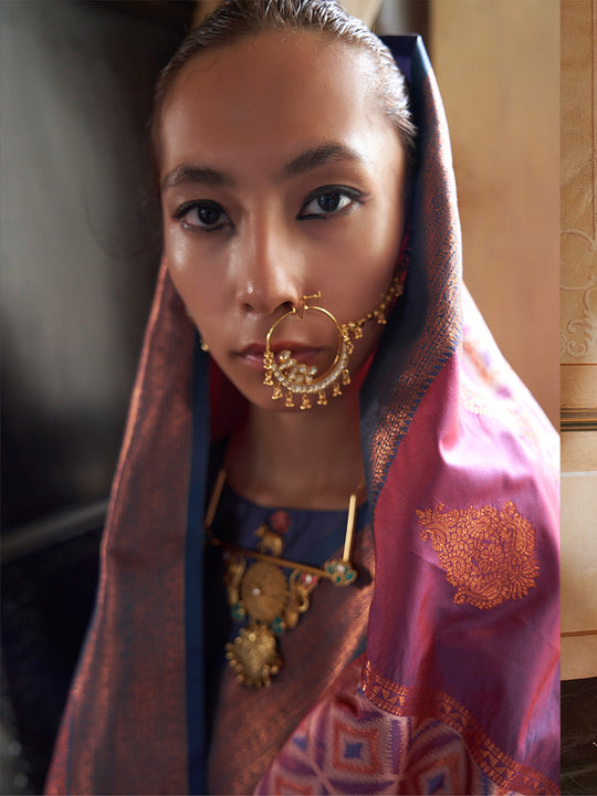 Berry Pink Pure Silk Pochampally Weaving Saree With Blouse Piece Berry Pink Pure Silk Pochampally Weaving Saree With Blouse Piece