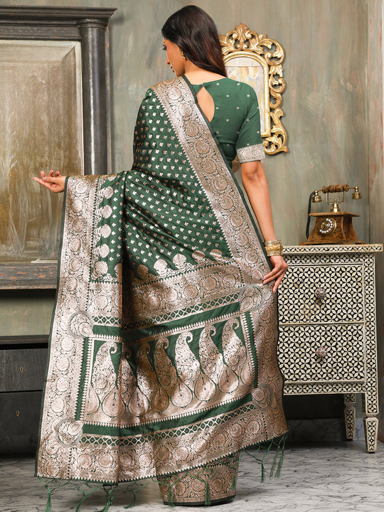 Dark Green Banarasi Silk Saree With Blouse Piece Dark Green Banarasi Silk Saree With Blouse Piece