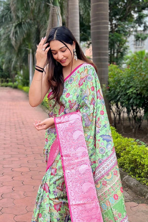 Green Tusser Silk Saree with Green Blouse Piece