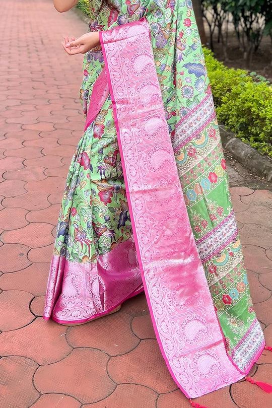 Green Tusser Silk Saree with Green Blouse Piece Green Tusser Silk Saree with Green Blouse Piece