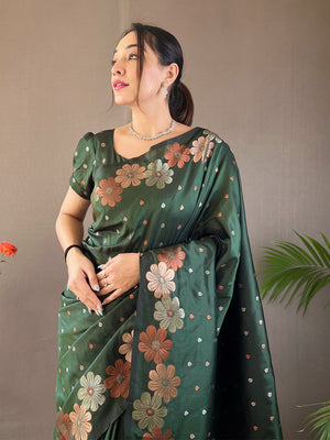 Bottle Green  Kanjivaram Silk Saree With Blouse Piece