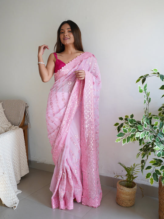 Pink Georgette Saree With Blouse Piece Pink Georgette Saree With Blouse Piece