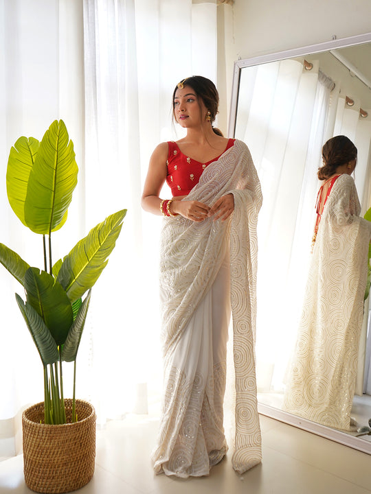 Off White Georgette Saree With Blouse Piece Off White Georgette Saree With Blouse Piece