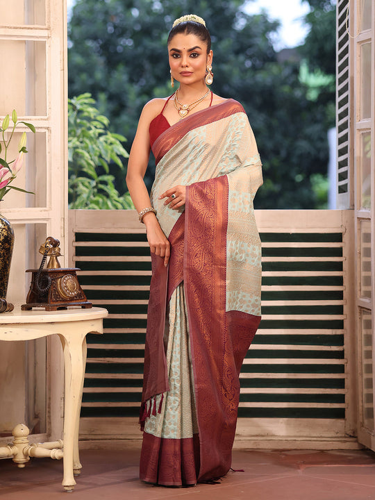 Beige Banarsi Silk Blend Woven Design Zari Saree With Blouse Piece Beige Banarsi Silk Blend Woven Design Zari Saree With Blouse Piece