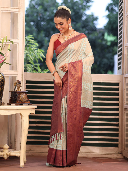 Beige Banarsi Silk Blend Woven Design Zari Saree With Blouse Piece Beige Banarsi Silk Blend Woven Design Zari Saree With Blouse Piece
