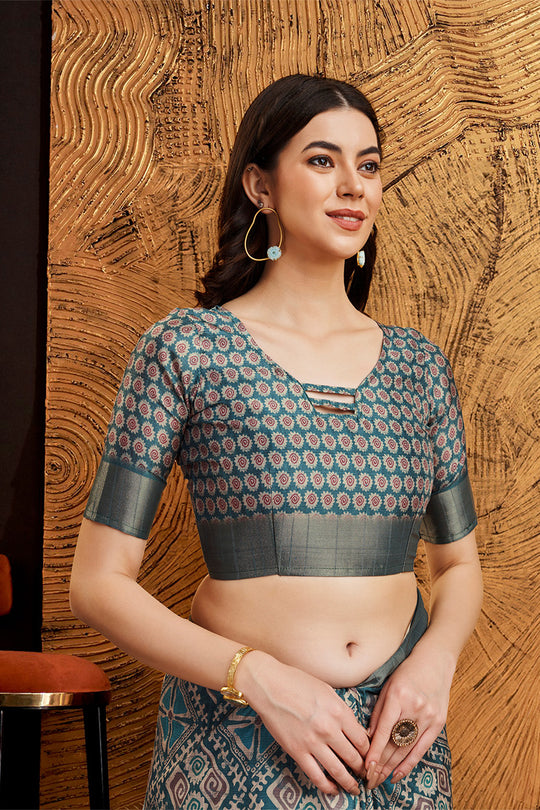 Grey Silk Geometric Printed Zari Saree Grey Silk Geometric Printed Zari Saree