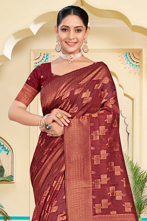 Red Cotton Saree With Blouse Piece