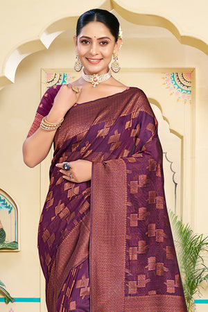 Purple Cotton Saree With Blouse Piece