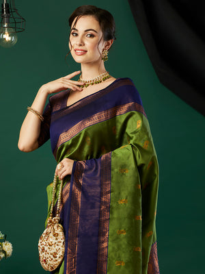 Banarasi Silk Saree With Blouse Piece