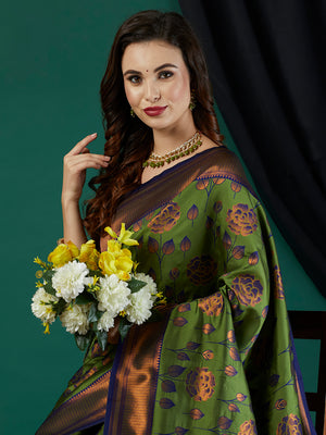 Banarasi Silk Saree With Blouse Piece