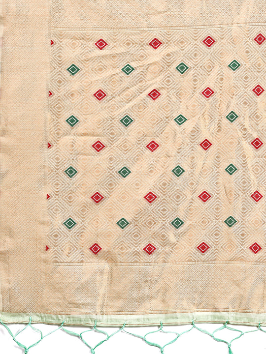 Light Green Linen Cotton Saree With Blouse Piece Light Green Linen Cotton Saree With Blouse Piece