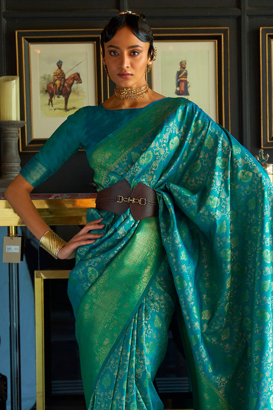 Pine Green Kanjivaram Saree Pine Green Kanjivaram Saree