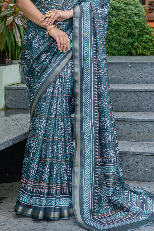 Emerald Green Cotton Saree Emerald Green Cotton Saree