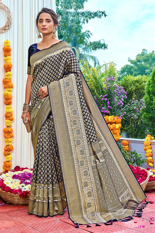 Navy Blue Kanjivaram Saree Navy Blue Kanjivaram Saree