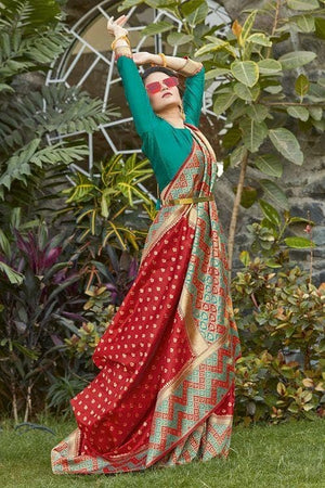 zari banarasi saree