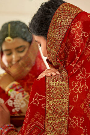 bandhani saree
