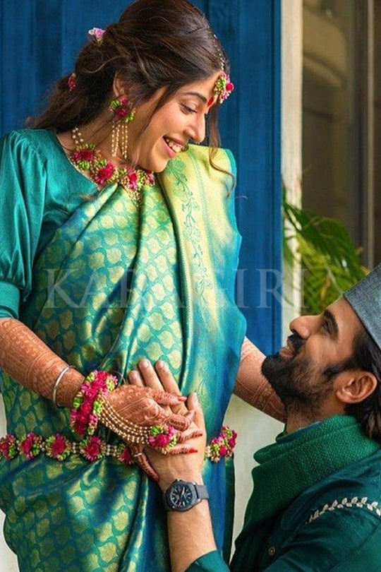 ADITI MALIK in Ocean Blue Kanjivaram Saree ADITI MALIK in Ocean Blue Kanjivaram Saree