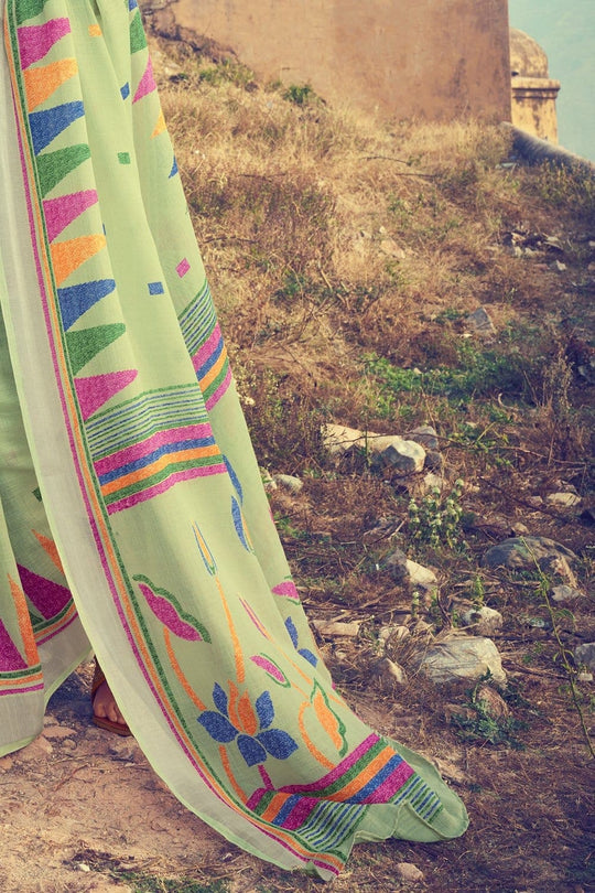 Beautiful Pastel Green Linen Blend Saree Buy Beautiful pastel green linen saree online - Karagiri