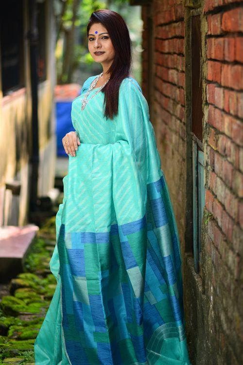 Turquoise Blue Linen Blend Saree Turquoise Blue Linen Blend Saree