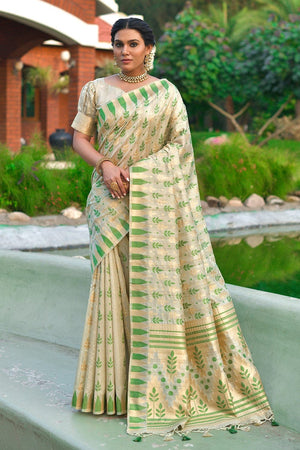 Pearlescent Beige Tussar Saree