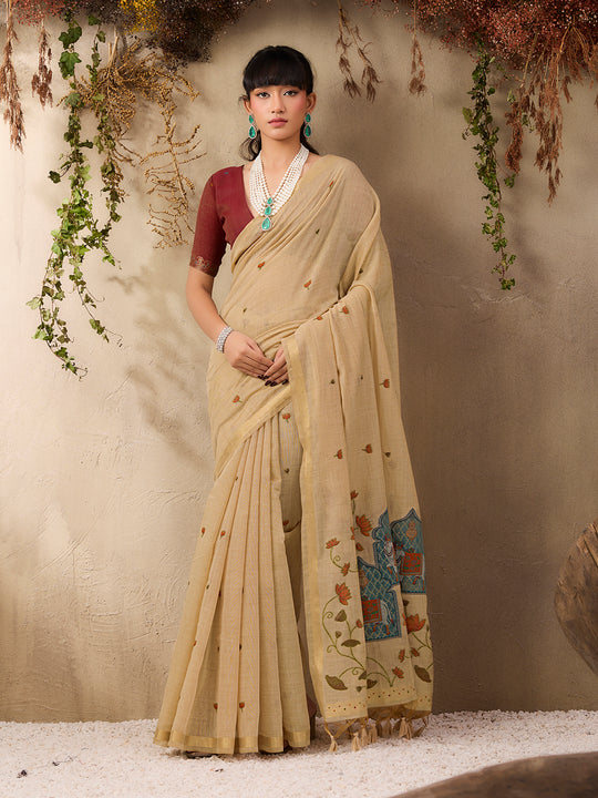 Cream Munga Cotton Handloom Weaving Saree With Blouse Piece