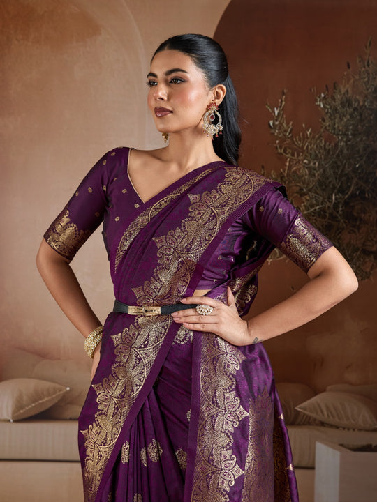 Wine Handloom Weaving Silk Saree With Blouse Piece