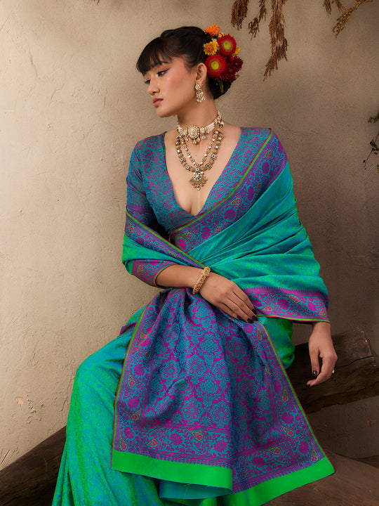 Rama Pure Kanjivaram Weaving Silk Saree With Blouse Piece