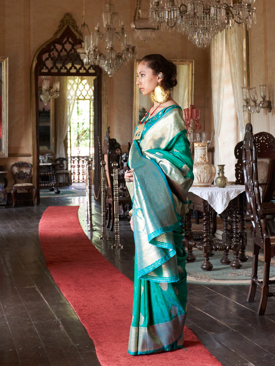 Fern Two-Tone Handloom Weaving Silk Saree With Blouse Piece