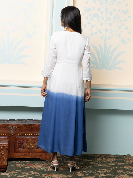 Women Embroidered Thread Work Kurta