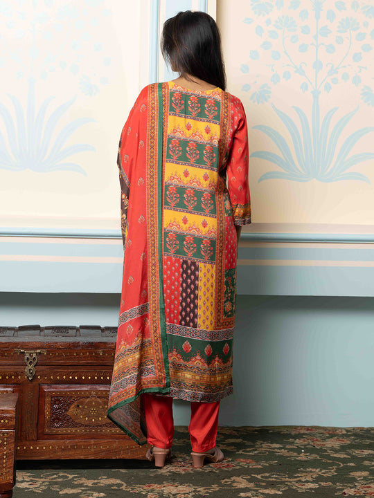 Women Floral Printed Regular Kurta with Trousers & With Dupatta