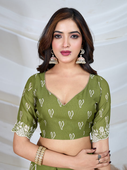 Poly Georgette Geometric Print Saree With Embroidery And Scaloping Work With Unstitched Blouse Piece