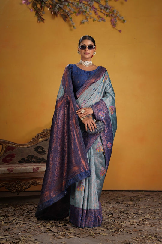 Kanjeevaram Silk Rich Palu With Contrast Blouse Weaving Silk Saree