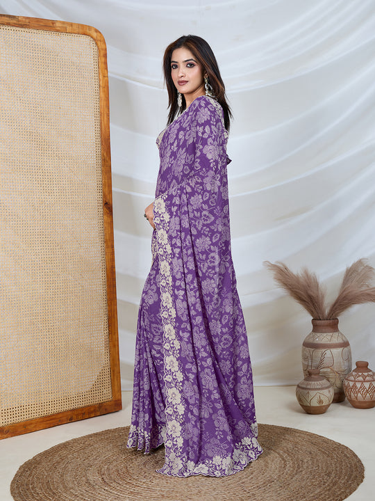 Poly Georgette Geometric Print Saree With Embroidery And Scaloping Work With Unstitched Blouse Piece