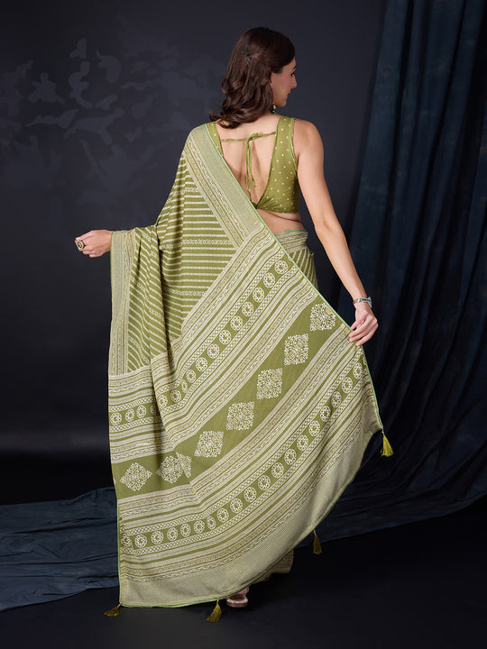 Light Green Poly Georgette Saree With Blouse Piece