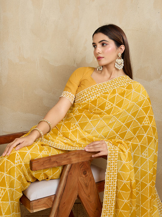 Poly Georgette Geometric Printed Saree With Embroidered Border And Blouse Piece