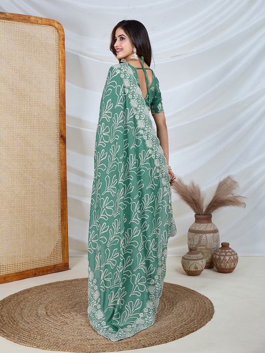 Poly Georgette Geometric Print Saree With Embroidery And Scaloping Work With Unstitched Blouse Piece