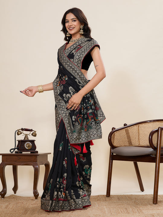 Black Cotton Saree With All Over Light Single Colour With Table Printed And Border Piping Saree With Blouse Piece