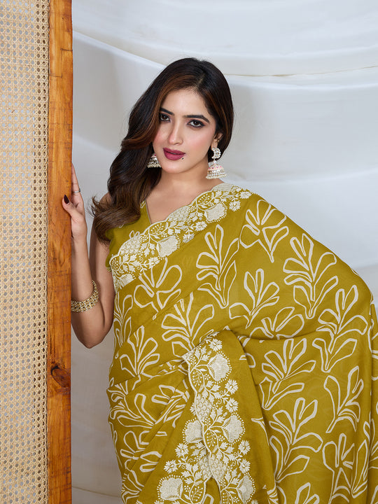Poly Georgette Geometric Print Saree With Embroidery And Scaloping Work With Unstitched Blouse Piece