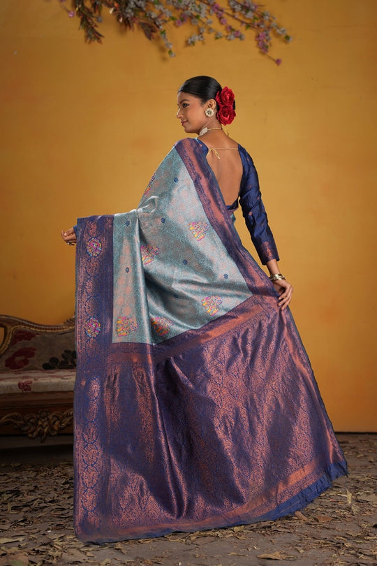 Kanjeevaram Silk Rich Palu With Contrast Blouse Weaving Silk Saree