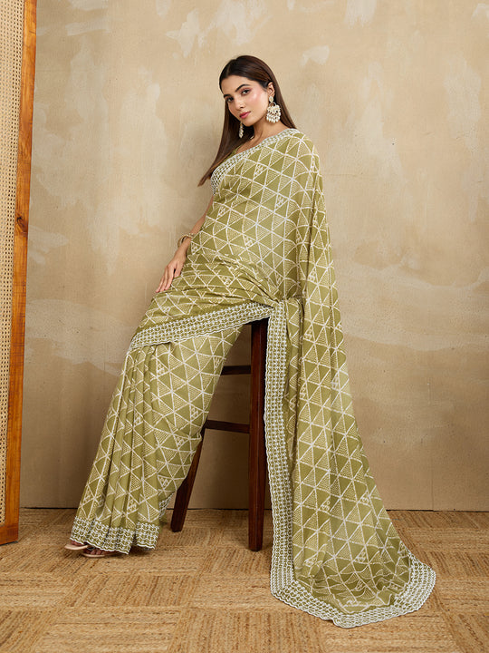 Poly Georgette Geometric Printed Saree With Embroidered Border And Blouse Piece