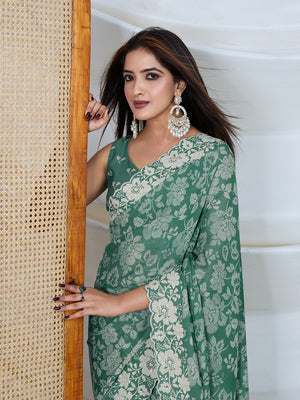 Poly Georgette Geometric Print Saree With Embroidery And Scaloping Work With Unstitched Blouse Piece