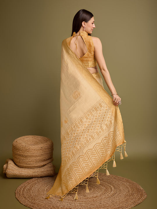 Yellow Silk Blend Saree With Blouse Piece
