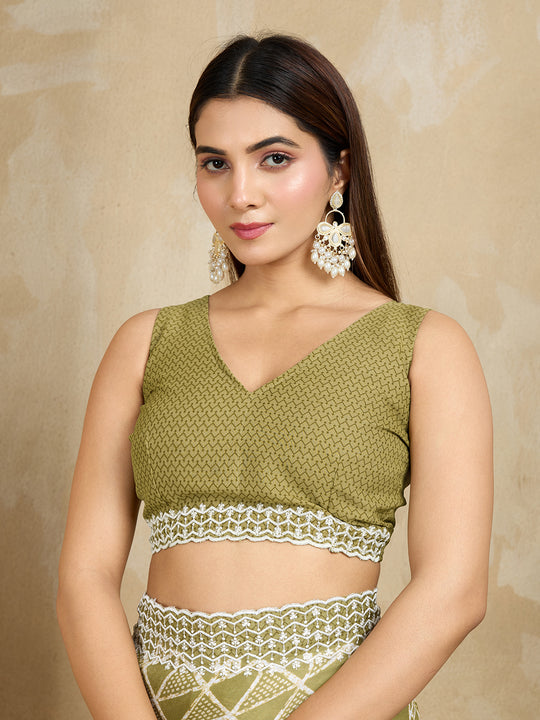 Poly Georgette Geometric Printed Saree With Embroidered Border And Blouse Piece